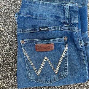 Women’s maternity jean